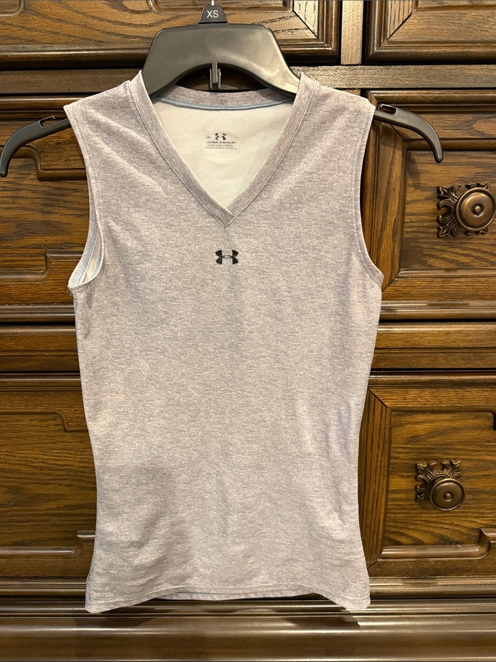 Under Armour Women's Light Gray V-Neck Performance Tank Top